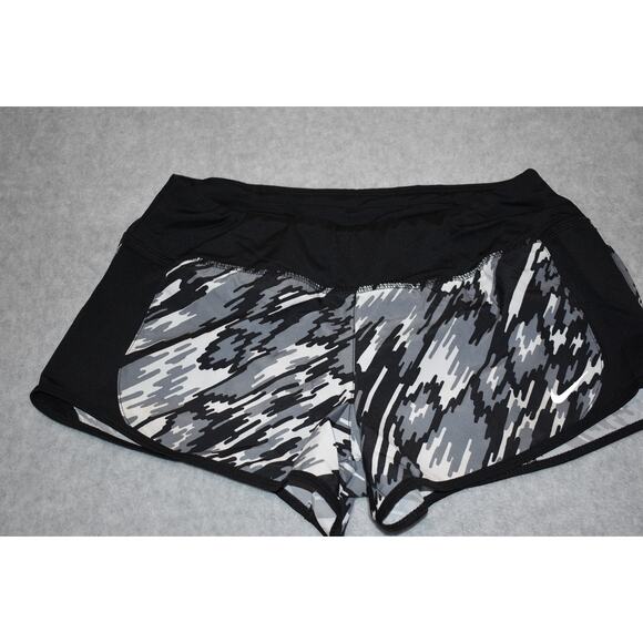 Nike Lined Gym Shorts Womens Size Small Black Volleyball Dri-Fit 3" Inseam - Picture 1 of 7